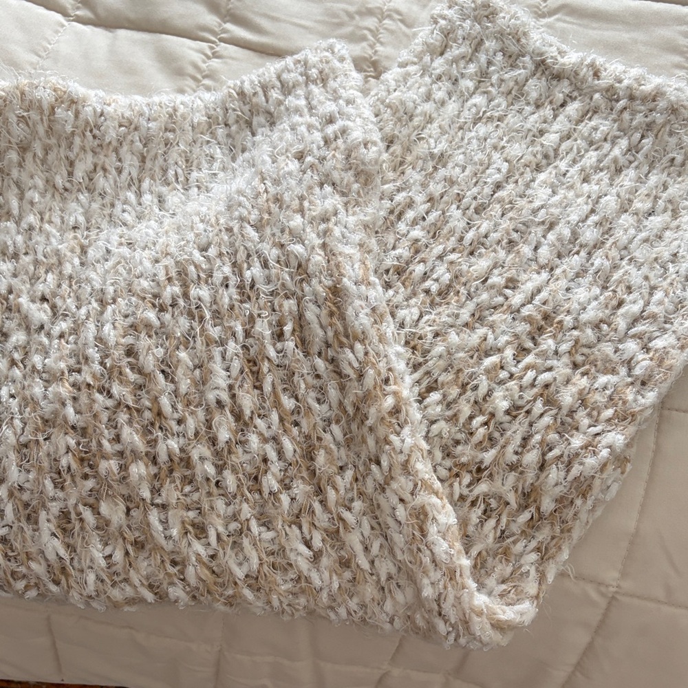 Charlie Paige Textured Knit Scarf in Cream and Tan